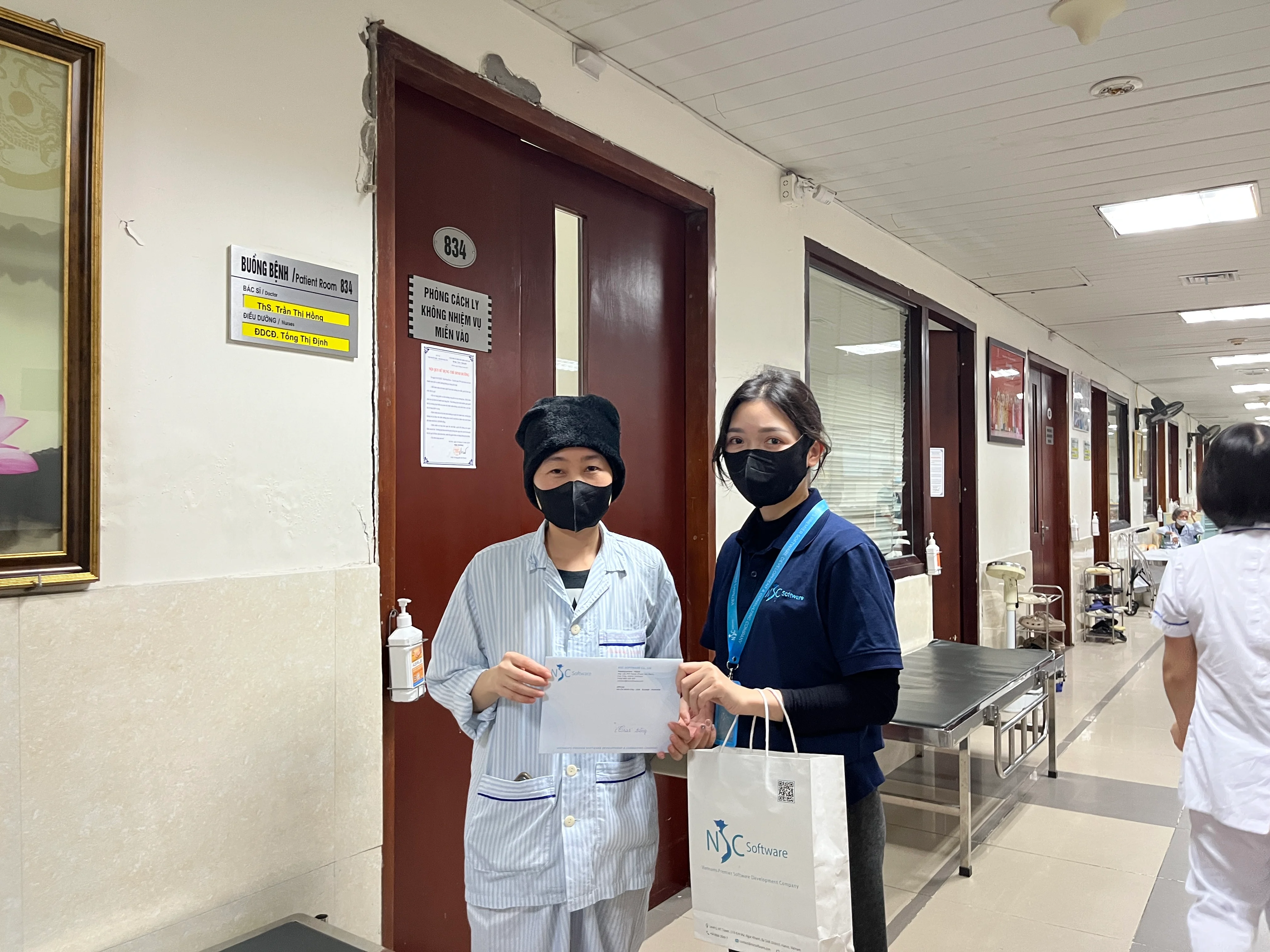 Moments of Connection During Volunteer Program